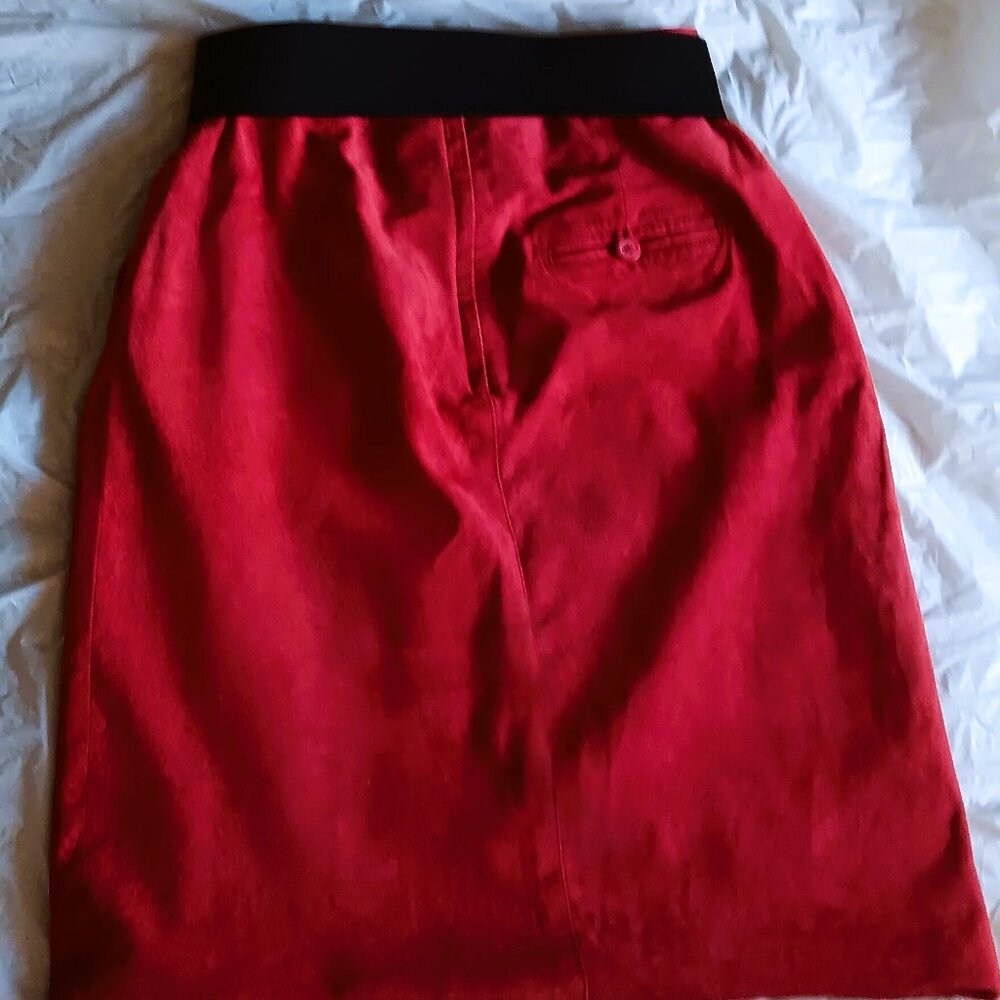 HOT STYLE! RED SUEDE SKIRT, 12 M - Picture 3 of 6